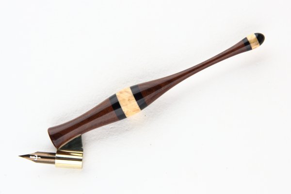 Oblique pen holder made of Pau Ferro Wood, Gabon Ebony Wood and Stabilized Maple Burl.