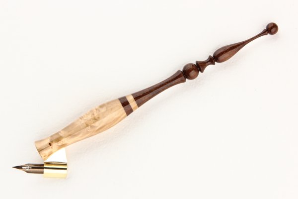 Oblique pen holder made of Stabilized Maple Burl and Pau Ferro wood
